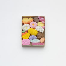 画像をギャラリービューアに読み込む, 園の賑い（そののにぎわい）季節によって内容が変わります
